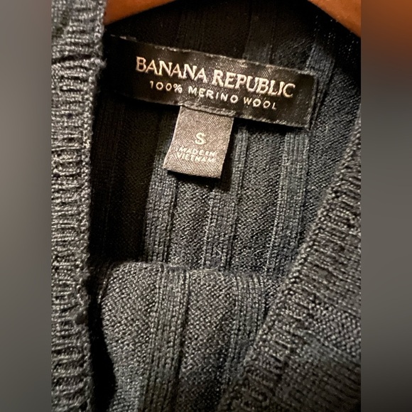 Banana republic wool mock neck black top ribbed lined size small - Picture 5 of 5